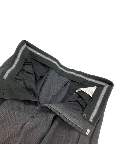 ARMANI COLLEZIONI（アルマーニ コレツィオーニ）ARMANI COLLEZIONI (アルマーニ コレツィオーニ) セットアップスーツ グレー サイズ:SIZE 52Rの古着・服飾アイテム