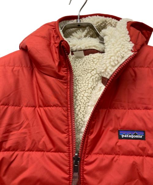 Patagonia（パタゴニア）Patagonia (パタゴニア) リバーシブル・レディ・フレディ・フーディ レッド×アイボリー サイズ:sizeXXLの古着・服飾アイテム