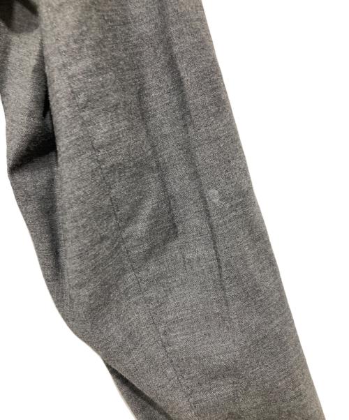 TAGLIATORE（タリアトーレ）TAGLIATORE (タリアトーレ) テーラードジャケット グレー サイズ:44Rの古着・服飾アイテム