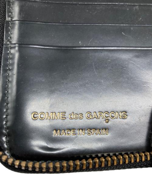COMME des GARCONS（コムデギャルソン）COMME des GARCONS (コムデギャルソン) ラウンドファスナー財布 ブラックの古着・服飾アイテム