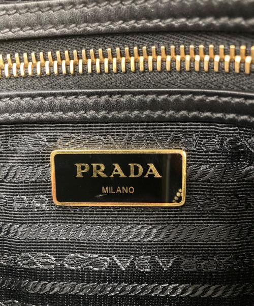 PRADA（プラダ）PRADA (プラダ) ナイロンショルダーバッグ ブラックの古着・服飾アイテム