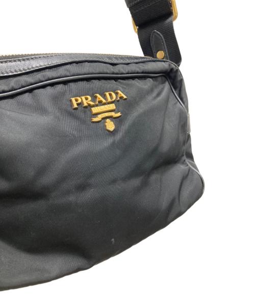 PRADA（プラダ）PRADA (プラダ) ナイロンショルダーバッグ ブラックの古着・服飾アイテム