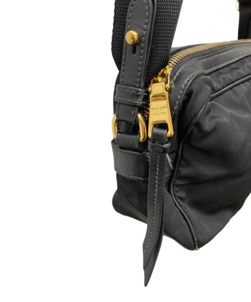 PRADA（プラダ）PRADA (プラダ) ナイロンショルダーバッグ ブラックの古着・服飾アイテム