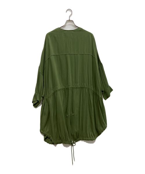 ZUCCA（ズッカ）ZUCCA (ズッカ) レーヨンノーカラーボリュームコート オリーブ サイズ:Mの古着・服飾アイテム