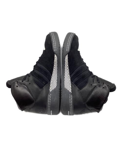 Y-3（ワイスリー）Y-3 (ワイスリー) YOHJI YAMAMOTO (ヨウジヤマモト) スニーカー ブラック サイズ:US10　 1/2の古着・服飾アイテム