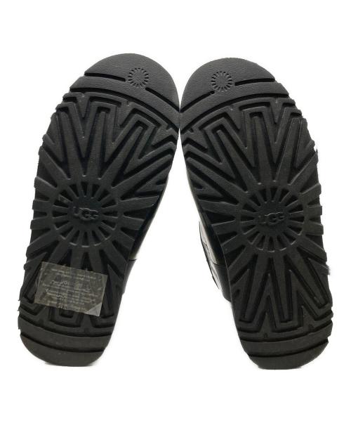 UGG（アグ）UGG (アグ) CLASSIC CLEAR MINI ブラック サイズ:24cmの古着・服飾アイテム