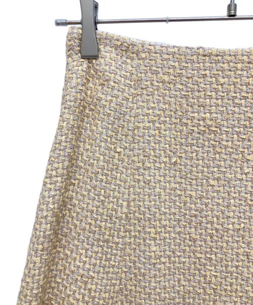 IENA LA BOUCLE（イエナ ラ ブークル）IENA LA BOUCLE (イエナ ラ ブークル) LINTON (リントン) ツイードフレアスカート ベージュ サイズ:36 未使用品の古着・服飾アイテム