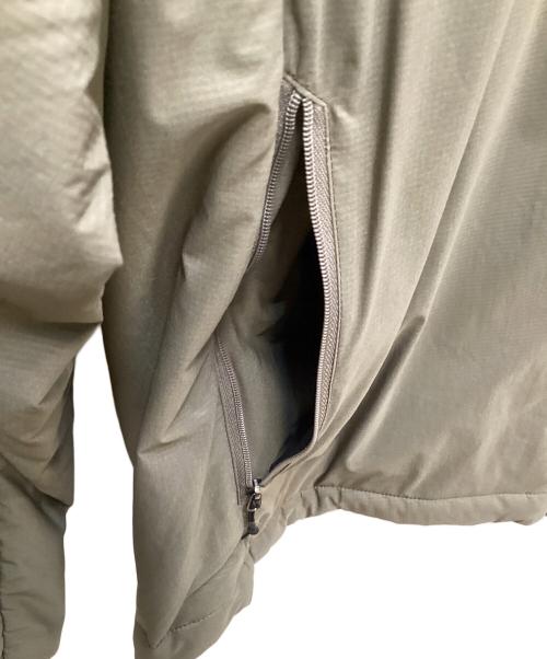 THE NORTH FACE（ザ ノース フェイス）THE NORTH FACE (ザ ノース フェイス) ベントリックスアクティブラウンドネックジャケット カーキ サイズ:Mの古着・服飾アイテム