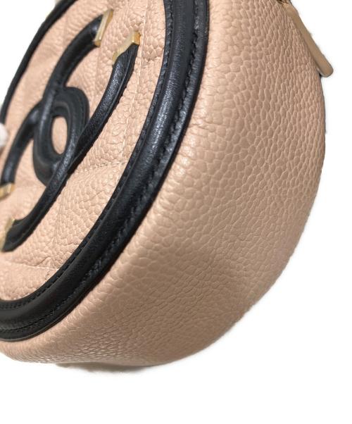 CHANEL（シャネル）CHANEL (シャネル) ショルダーポーチ ベージュの古着・服飾アイテム