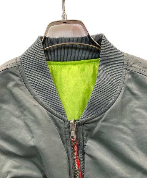 MAISON SPECIAL（メゾンスペシャル）MAISON SPECIAL (メゾンスペシャル) Reversible Nylon Over MA-1 グレー サイズ:Free 未使用品の古着・服飾アイテム