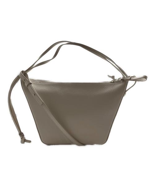 LOEWE（ロエベ）LOEWE (ロエベ) ホーボーバッグ ミニ ホワイトの古着・服飾アイテム