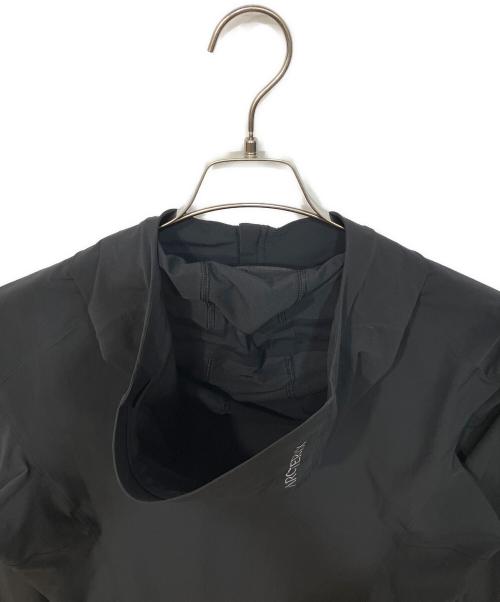 ARC'TERYX（アークテリクス）ARC'TERYX (アークテリクス) ガンマフーディ ブラック サイズ:SIZE Mの古着・服飾アイテム