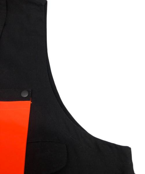 PORTRAITE（ポートレイト）PORTRAITE (ポートレイト) Over Vest Hi-Vis Orange ブラック サイズ:M 未使用品の古着・服飾アイテム
