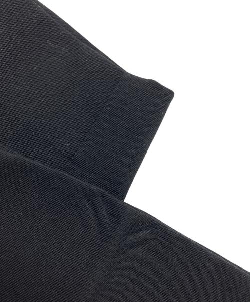 H BEAUTY&YOUTH（エイチ ビューティー&ユース）H BEAUTY&YOUTH (エイチ ビューティー&ユース) トロピカルハイウエストサスペンダーパンツ ブラック サイズ:Sの古着・服飾アイテム