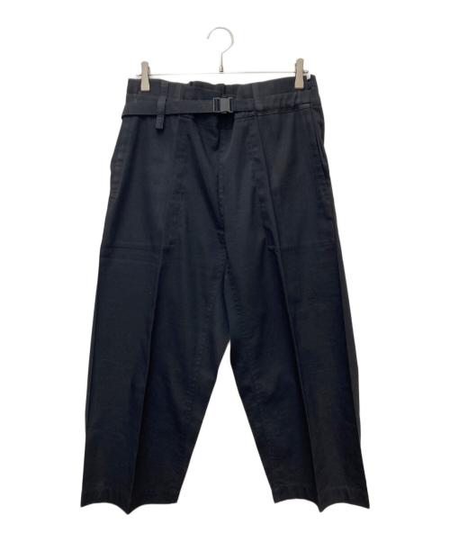 me ISSEY MIYAKE（ミーイッセイ ミヤケ）me ISSEY MIYAKE (ミーイッセイ ミヤケ) ベルト付きワイドパンツ ブラック サイズ:FREEの古着・服飾アイテム