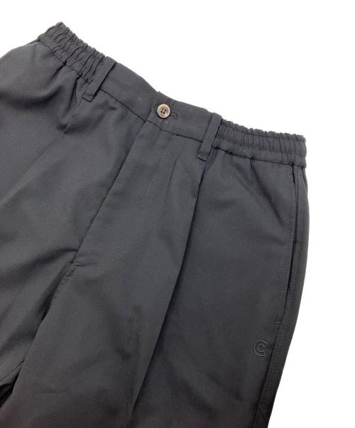 colony clothing（コロニークロージング）colony clothing (コロニークロージング) ウールポリ ワンプリーツイージートラウザーズ ブラック サイズ:44の古着・服飾アイテム