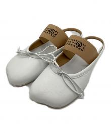 MM6 Maison Margiela（エムエムシックスメゾンマルジェラ）の古着「Anatomic Slip-on」｜ホワイト