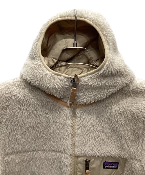 Patagonia（パタゴニア）Patagonia (パタゴニア) キッズ・リバーシブル・レディ・フレディ・フーディ ベージュ サイズ:SIZE XXLの古着・服飾アイテム