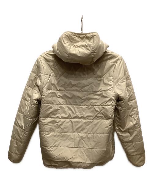 Patagonia（パタゴニア）Patagonia (パタゴニア) キッズ・リバーシブル・レディ・フレディ・フーディ ベージュ サイズ:SIZE XXLの古着・服飾アイテム
