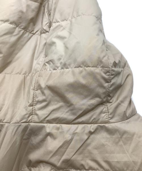 Patagonia（パタゴニア）Patagonia (パタゴニア) キッズ・リバーシブル・レディ・フレディ・フーディ ベージュ サイズ:SIZE XXLの古着・服飾アイテム