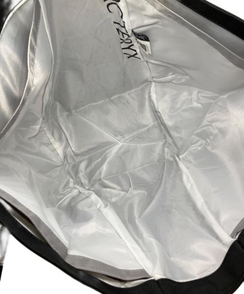 ARC'TERYX（アークテリクス）ARC'TERYX (アークテリクス) Carrier 45 Gear Tote ブラックの古着・服飾アイテム