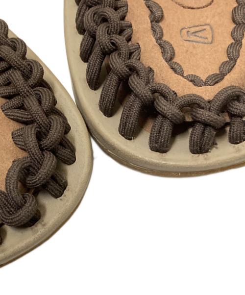 KEEN（キーン）KEEN (キーン) UNEEK サンダル ブラウン サイズ:27.0cmの古着・服飾アイテム