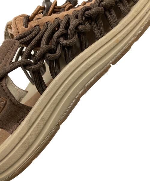 KEEN（キーン）KEEN (キーン) UNEEK サンダル ブラウン サイズ:27.0cmの古着・服飾アイテム