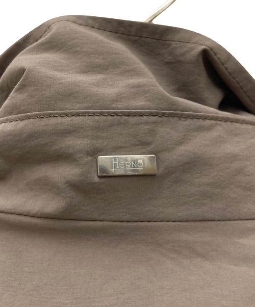HERNO（ヘルノ）HERNO (ヘルノ) コーチジャケット GI0100U-19339 ブラウン サイズ:46の古着・服飾アイテム
