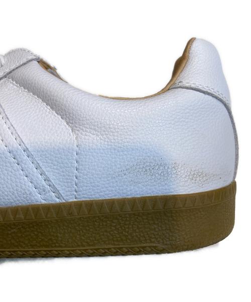 GERMAN TRAINER（ジャーマントレーナー）GERMAN TRAINER (ジャーマントレーナー) ローカットスニーカー ホワイト サイズ:39の古着・服飾アイテム