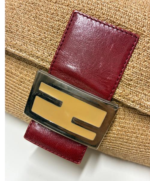 FENDI（フェンディ）FENDI (フェンディ) マンマバケットワンショルダーバッグ レッド×ベージュの古着・服飾アイテム