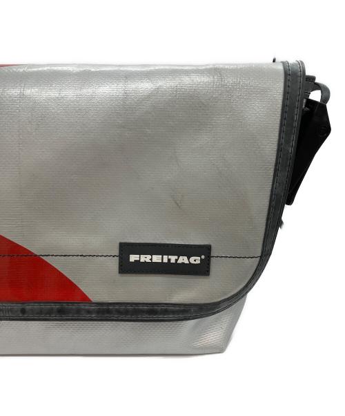 FREITAG（フライターグ）FREITAG (フライターグ) メッセンジャーバッグ シルバー×レッドの古着・服飾アイテム