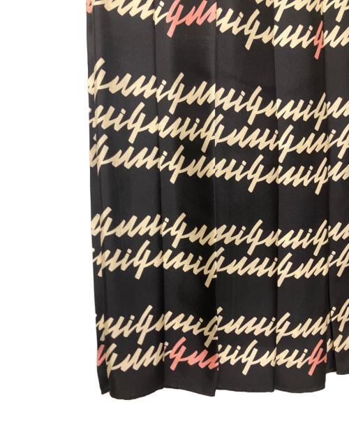 GUCCI（グッチ）GUCCI (グッチ) Script Print Silk Skirt ブラック サイズ:40の古着・服飾アイテム