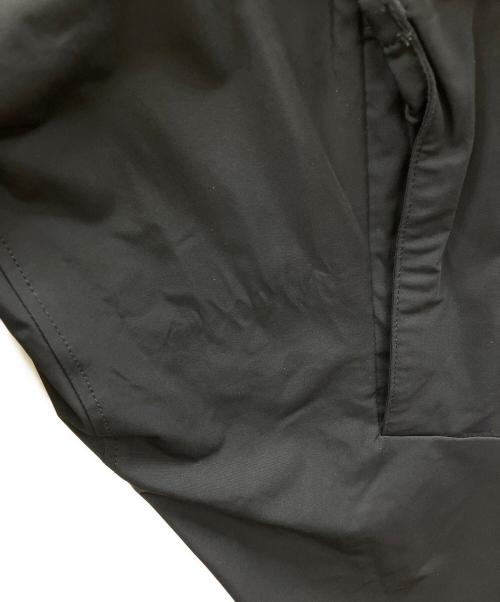 STONE ISLAND（ストーンアイランド）STONE ISLAND (ストーンアイランド) ナイロンカーゴパンツ ブラック サイズ:76(W30)の古着・服飾アイテム