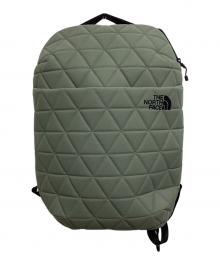 THE NORTH FACE（ザ ノース フェイス）の古着「ジオフェイススリムパック」｜カーキ