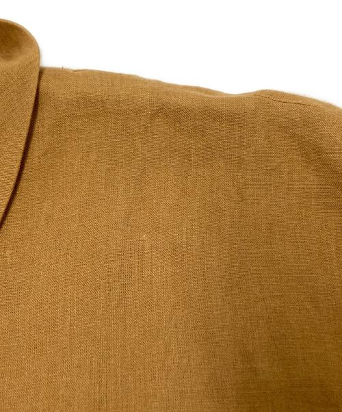 atelier naruse（アトリエナルセ）atelier naruse (アトリエナルセ) リネンバックボタン切替ワンピース キャメル サイズ:Fの古着・服飾アイテム