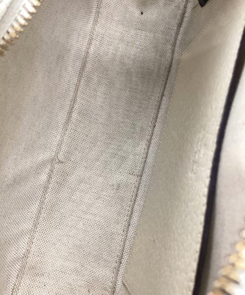 GUCCI（グッチ）GUCCI (グッチ) ショルダーバッグ アイボリーの古着・服飾アイテム
