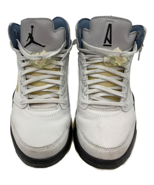 NIKE（ナイキ）NIKE (ナイキ) A Ma Maniere (ア・マ・マニエール) Women's Air Jordan 5 Retro SP ホワイト サイズ:26.5の古着・服飾アイテム