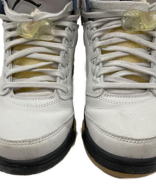 NIKE（ナイキ）NIKE (ナイキ) A Ma Maniere (ア・マ・マニエール) Women's Air Jordan 5 Retro SP ホワイト サイズ:26.5の古着・服飾アイテム