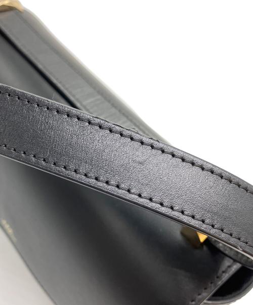 A.P.C.（アーペーセー）A.P.C. (アーペーセー) SAC GENEVE ショルダーバッグ ブラックの古着・服飾アイテム