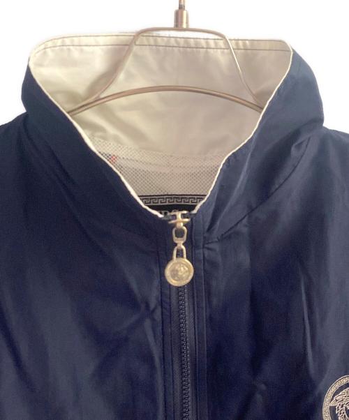 VERSACE JEANS COUTURE（ヴェルサーチ ジーンズクチュール）VERSACE JEANS COUTURE (ヴェルサーチ ジーンズクチュール) ナイロンベスト ネイビー サイズ:表記なしの古着・服飾アイテム