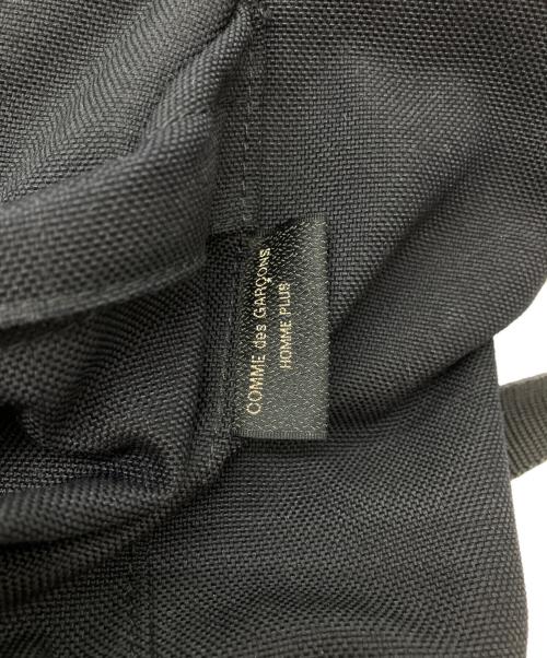 COMME des GARCONS HOMME PLUS（コムデギャルソンオムプリュス）COMME des GARCONS HOMME PLUS (コムデギャルソンオムプリュス) バックパック ブラックの古着・服飾アイテム