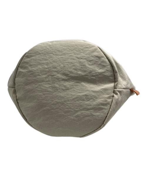 TUTUMU（ツツム）TUTUMU (ツツム) 豊岡鞄 (トヨオカカバン) Marche ハンドバッグ ベージュ×ブラウンの古着・服飾アイテム