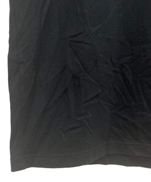 WHITE MOUNTAINEERING（ホワイトマウンテ二アニング）WHITE MOUNTAINEERING (ホワイトマウンテ二アニング) Small Logo Print T-Shirt ブラック サイズ:4の古着・服飾アイテム