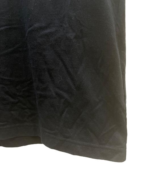 WHITE MOUNTAINEERING（ホワイトマウンテ二アニング）WHITE MOUNTAINEERING (ホワイトマウンテ二アニング) Small Logo Print T-Shirt ブラック サイズ:4の古着・服飾アイテム