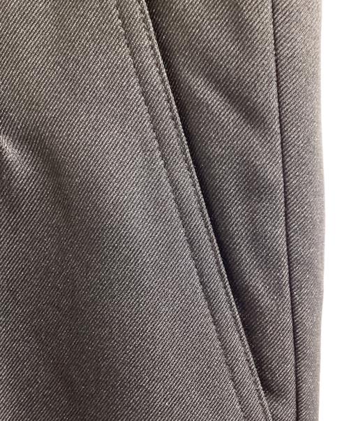 SHIKITARI（シキタリ）SHIKITARI  (シキタリ) PINTUCK MEGA SLACKS / ピンタックメガスラックス ブラック サイズ:Mの古着・服飾アイテム