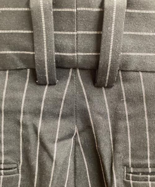 SHIKITARI（シキタリ）SHIKITARI (シキタリ) STRIPE FLARE SLACKS / ストライプフレアスラックス ブラック×ホワイト サイズ:Mの古着・服飾アイテム