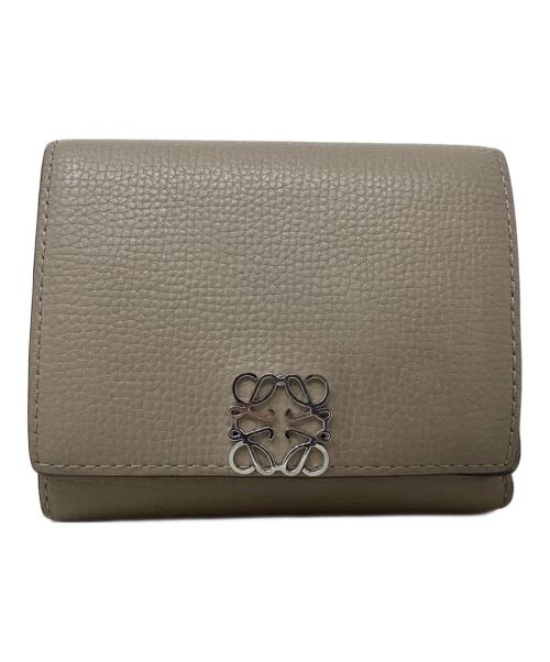 LOEWE（ロエベ）LOEWE (ロエベ) アナグラムトライフォールドウォレット　LOEWE（ロエベ）　C821TR2X02　412234 ベージュの古着・服飾アイテム