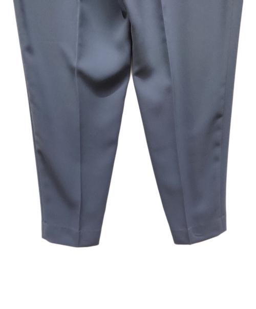 icB（アイシービー）icB (アイシービー) バックサテンジョーゼットパンツ ライトブルー サイズ:44 未使用品の古着・服飾アイテム