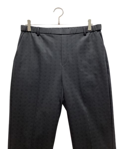 自由区（ジユウク）自由区 (ジユウク) イージーフィット ジャージー テーパードパンツ ブラック サイズ:48 未使用品の古着・服飾アイテム