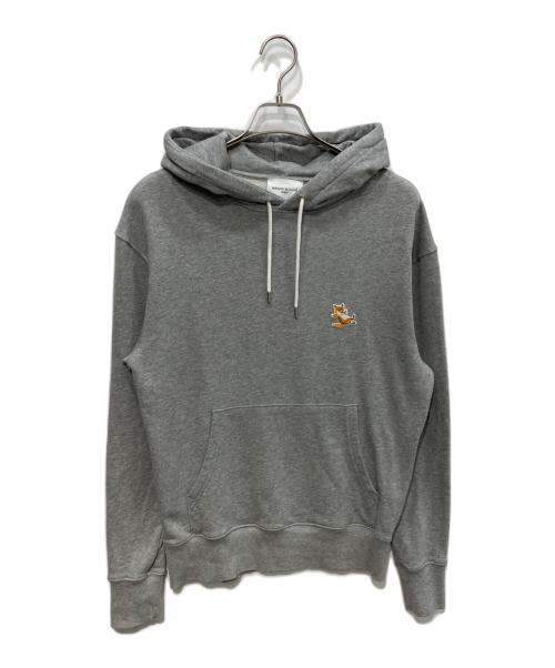 maison kitsune（メゾンキツネ）MAISON KITSUNE (メゾンキツネ) 	CHILLAX FOX PATCH CLASSIC HOODIE グレー サイズ:Mの古着・服飾アイテム